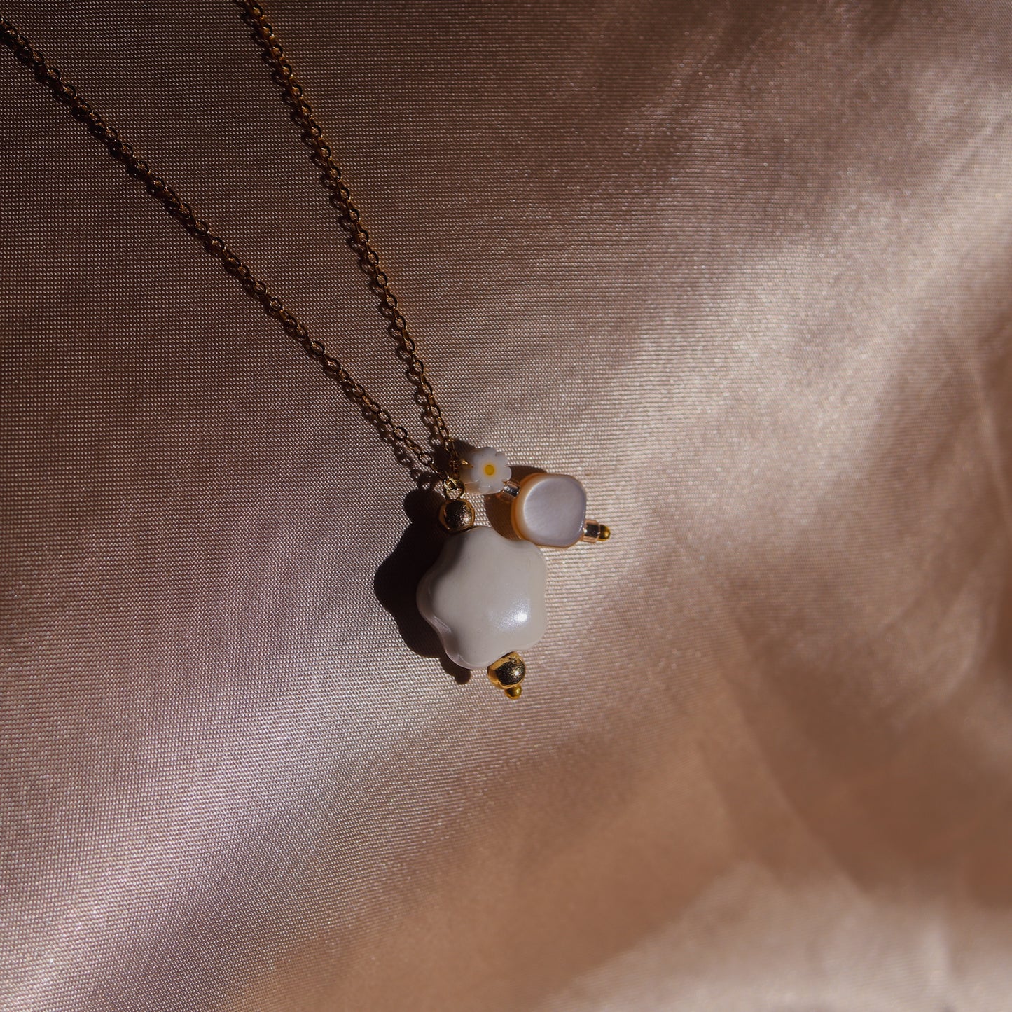 The Magician Necklace